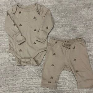 0-3m Baby Gap Bear Print Set